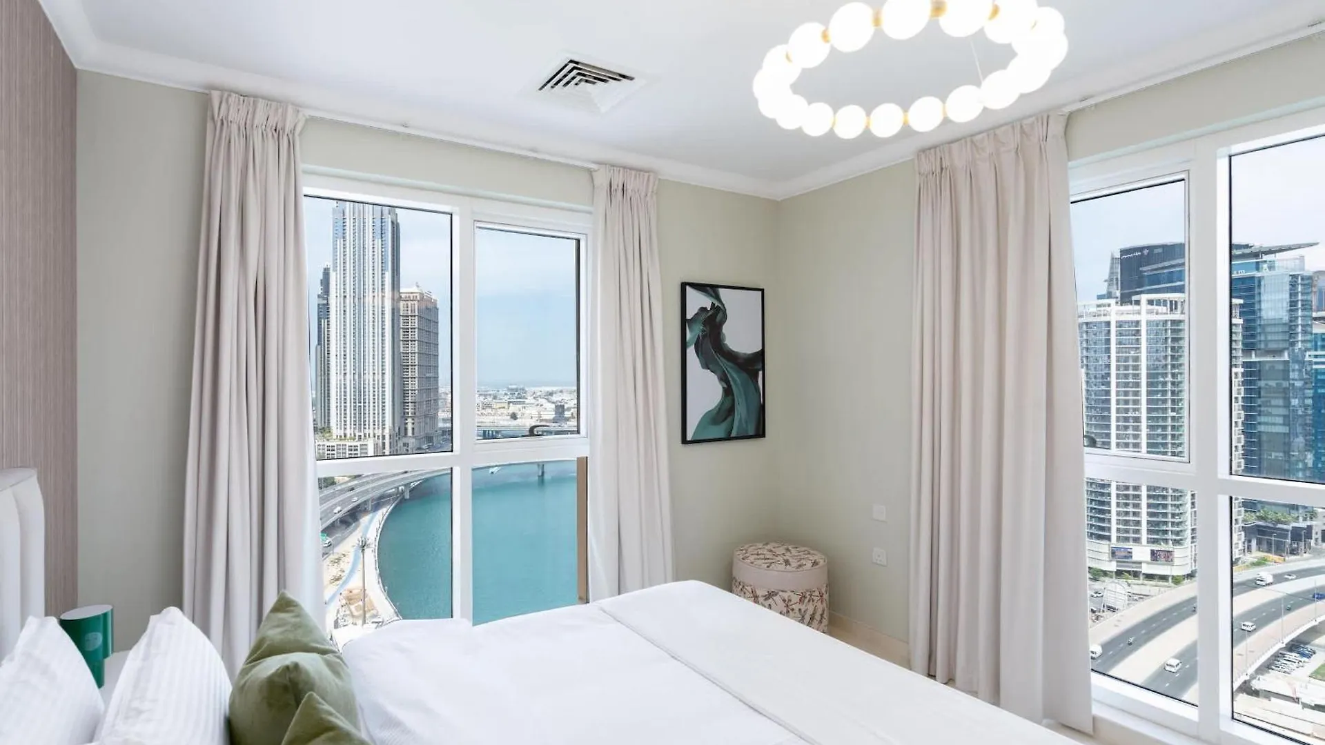 Bnbnova - 1Br - Panoramic Canal & Dubai Skyline View United Arab Emirates