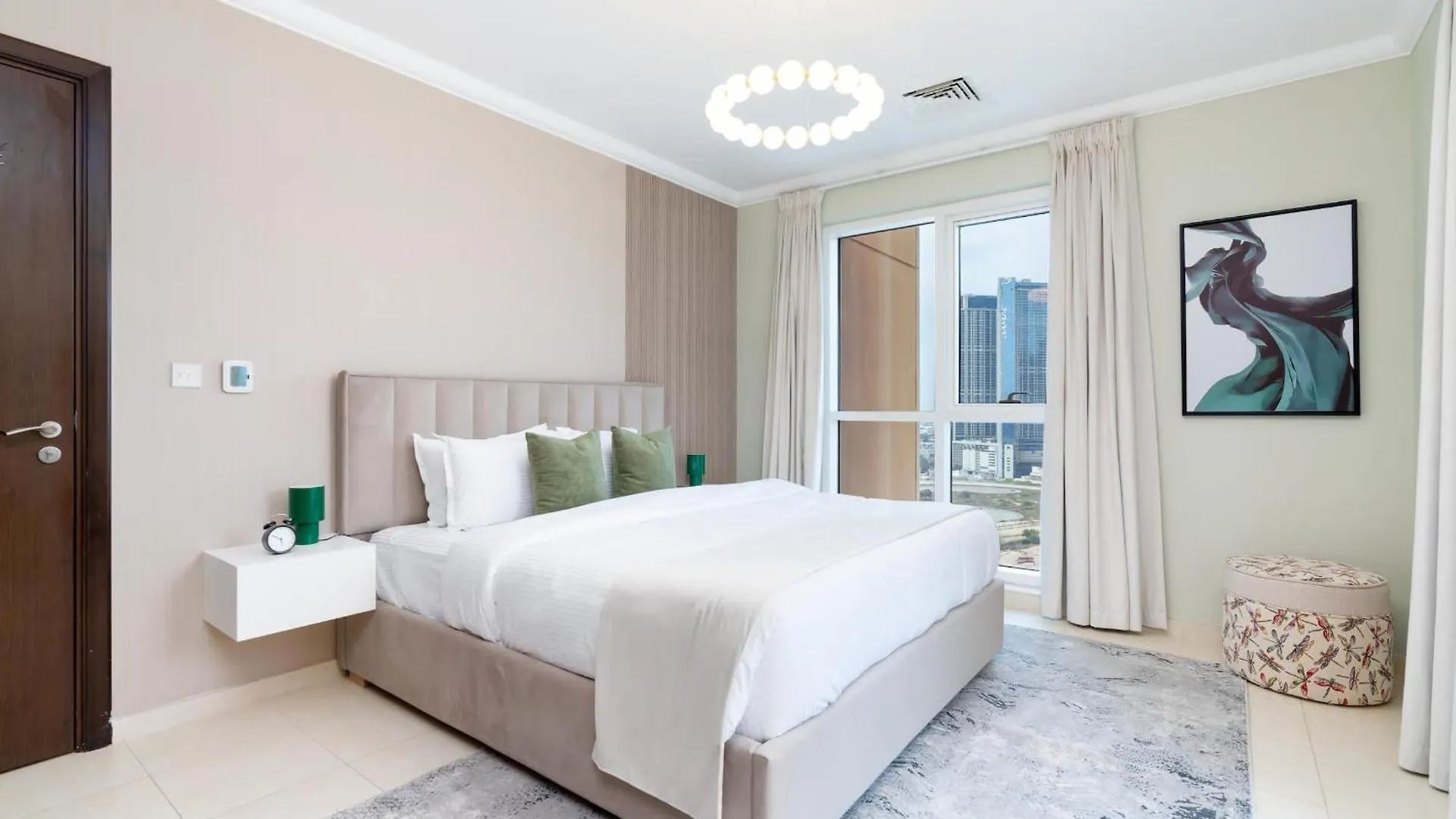 Bnbnova - 1Br - Panoramic Canal & Dubai Skyline View